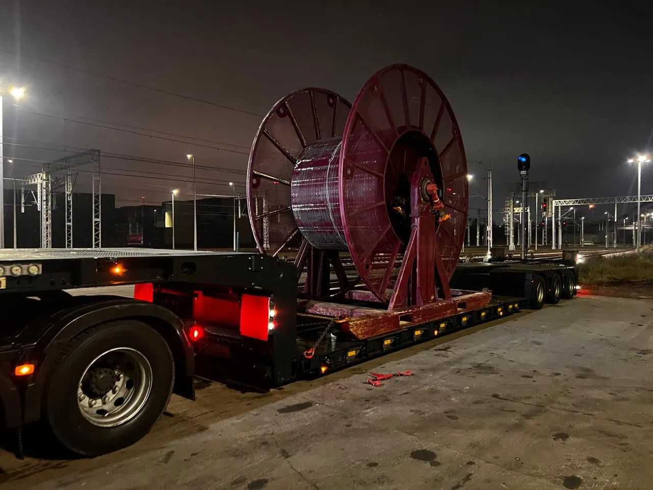 Консолідація високого негабаритного та габаритного обладнання на Flatrack для доставки з США до України — 10