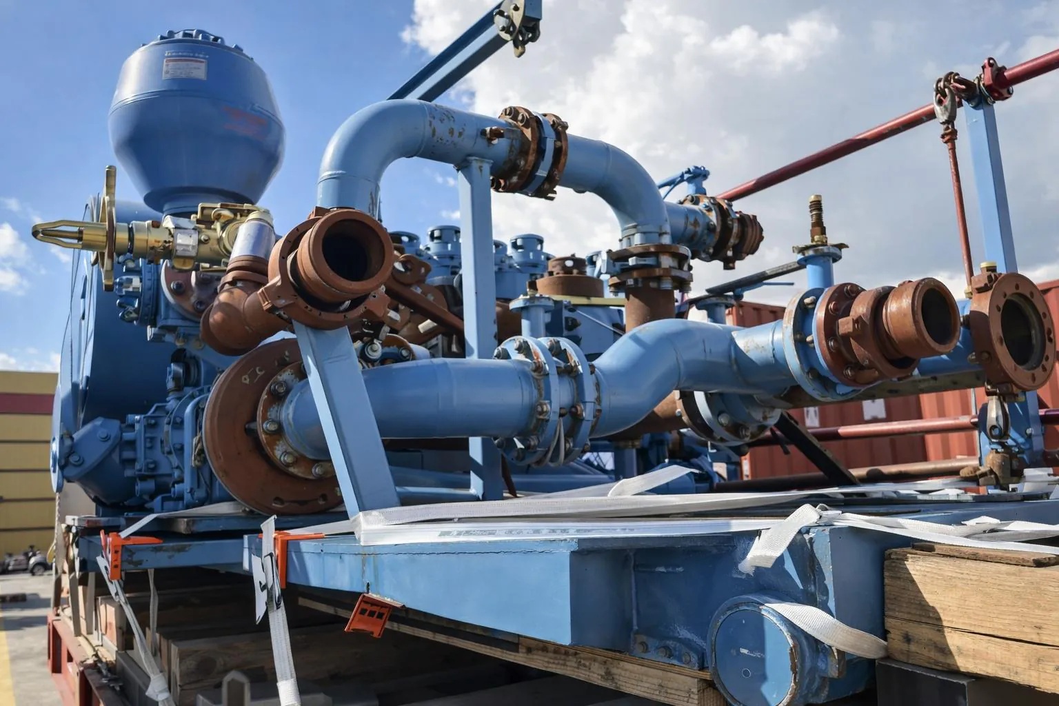 Доставка негабаритного обладнання 38 т для нафтовидобувної галузі з США до України — 10